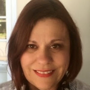 Meet your Posher, Yvette